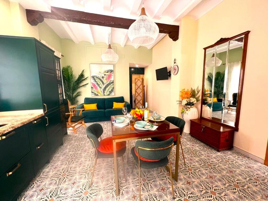 Esmeralda Apartment With Free Private Underground Parking Valence Extérieur photo