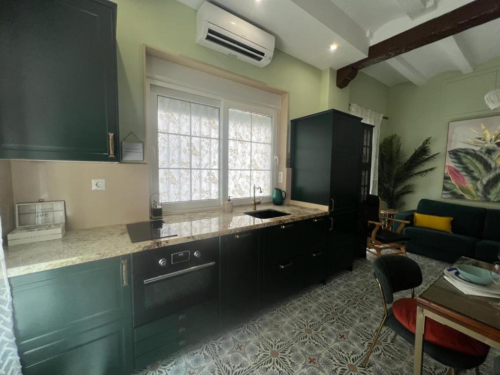 Esmeralda Apartment With Free Private Underground Parking Valence Extérieur photo