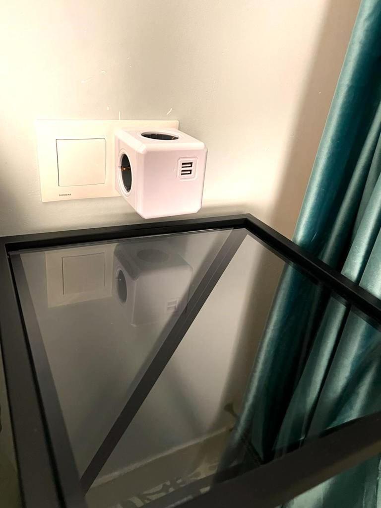 Esmeralda Apartment With Free Private Underground Parking Valence Extérieur photo